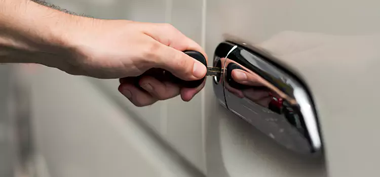 Why Choose Our Auto Locksmith Team in North Canton, OH?
