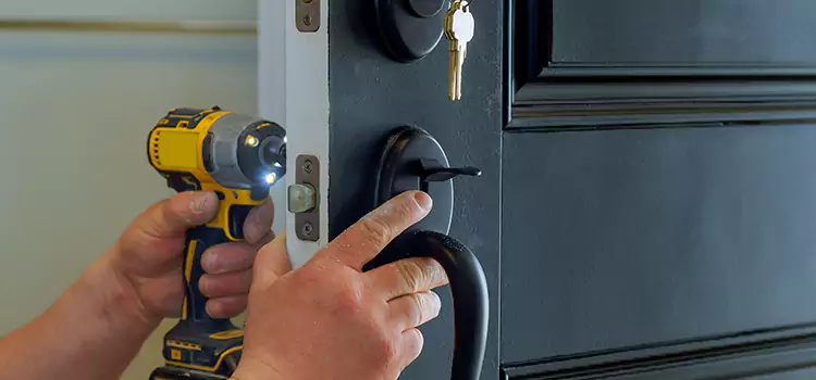 Commercial Door Lock Installation North Canton